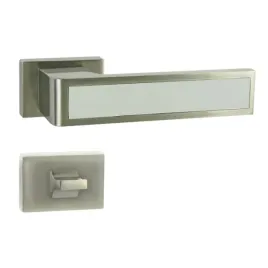 klamka-do-drzwi-wewnetrznych-domino-cube-rt-nikiel-bialy-z-blokada-wc