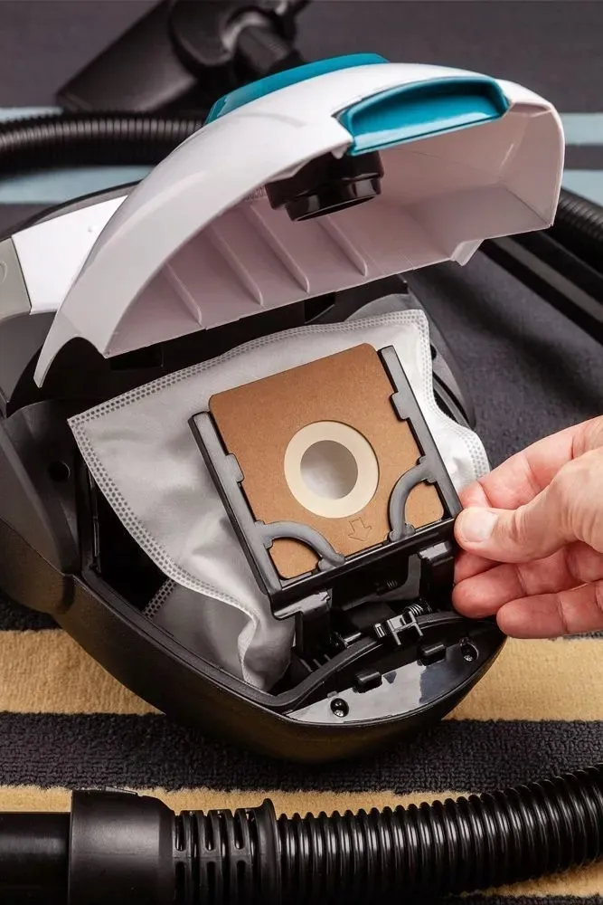 odkurzacz-workowy-eldom-os900-pegaz-hepa-stan-nowy