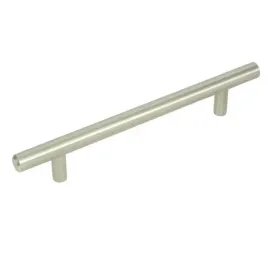 klasyczny-uchwyt-meblowy-rozstaw-736-mm-nikiel-satynowany