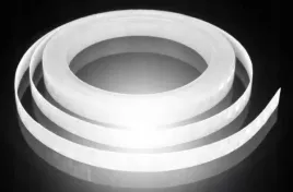 tasma-odblaskowa-samoprzylepna-ostrzegawcza-na-rower-hulajnoge-biala-8m