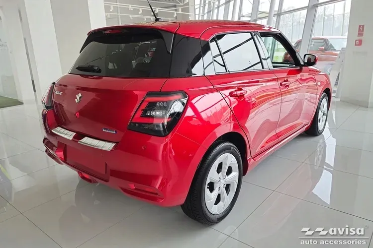 nakladki-progowe-do-suzuki-swift-7