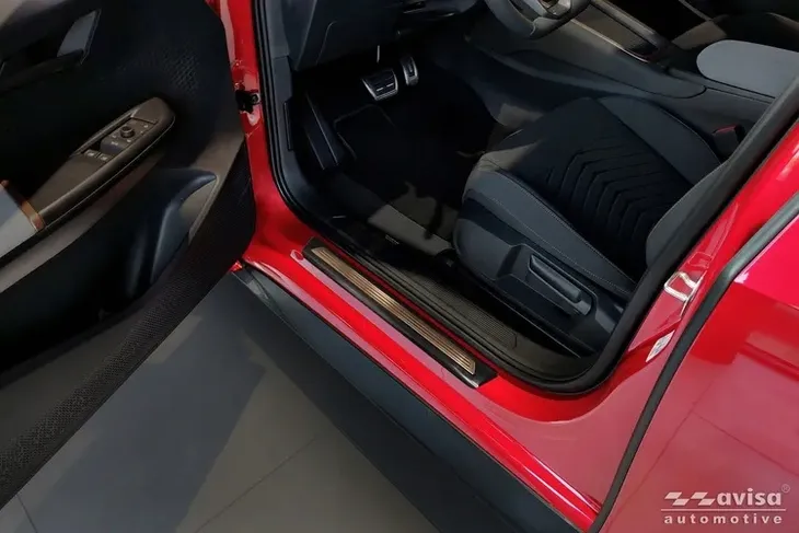 nakladki-progowe-do-cupra-born-stan-nowy-numer-katalogowy-producenta-2-21400