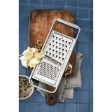 wmf-tarka-uniwersalna-stan-nowy-material-obudowy-metal