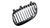 grill-bmw-5-e60-e61-pojedyncze-zeberka-gloss-black-stan-nowy-producent-czesci-aem