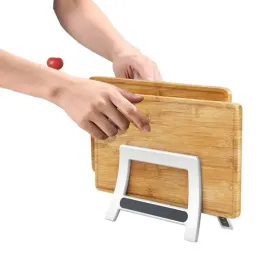 uchwyt-na-deski-do-krojenia-z-automatycznym-zamknieciem-na-kazda-deske-48mm