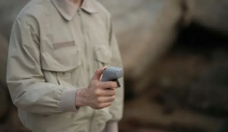 kontroler-dji-rc-motion-2-waga-z-opakowaniem-0-1-kg-marka-dji