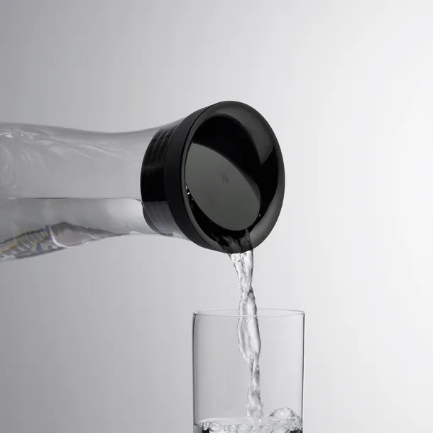 karafka-do-wody-1l-basic-czarna-wmf-stan-nowy-rodzaj-karafka