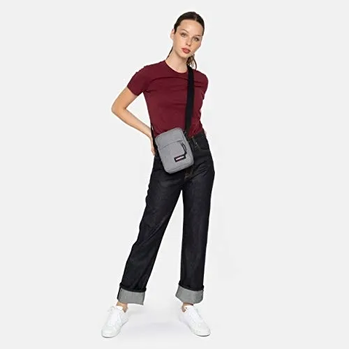 eastpak-the-one-torba-na-ramie-stan-nowy