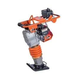 zageszczarka-ubijak-skoczek-norton-clipper-35-km-z-silnikiem-honda-mlot