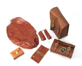 pokrowiec-manetek-skora-naturalna-czarny-sakwa-rolka-do-motocykla