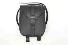 sakwa-motocyklowa-czarna-z-ekoskory-na-pasek-styl-nowoczesny