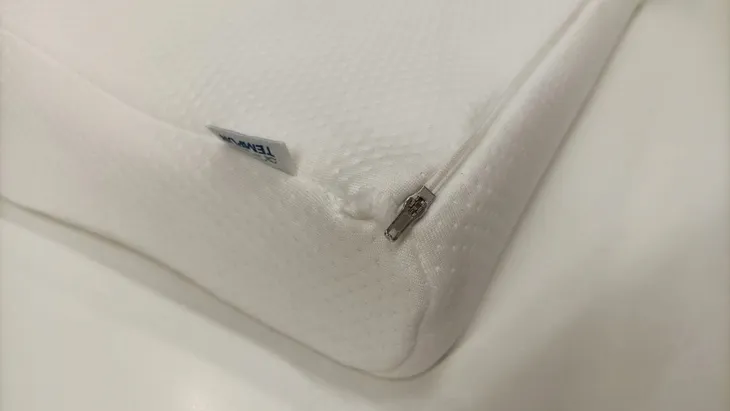 tempur-original-poduszka-do-spania-bialy-m-stan-nowy-material-wypelnienia-pianka
