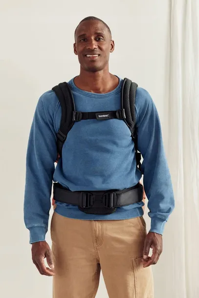 nosidelko-harmony-black-mesh-3d-opcje-noszenia-na-boku-na-plecach-przodem