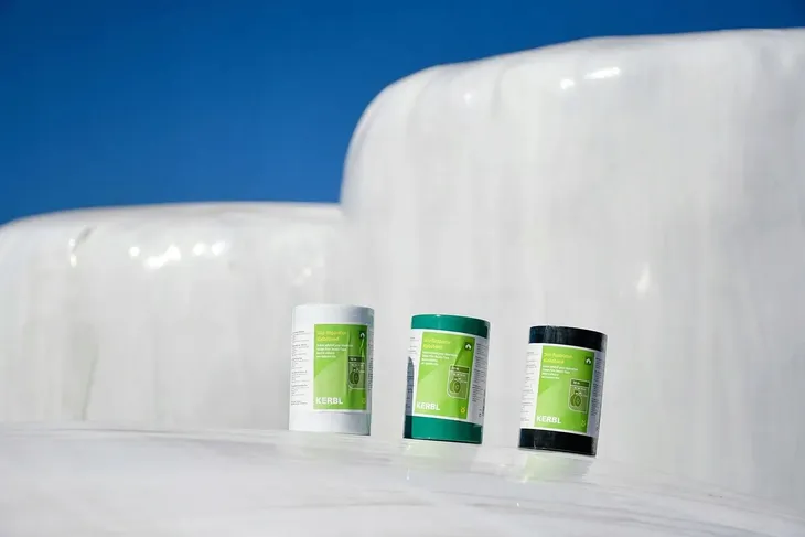 folia-naprawcza-do-balotow-biala-kerbl-stan-opakowania-oryginalne