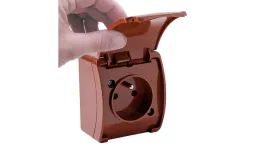 viplast-koala-gniazdo-pojedyncze-natynkowe-z-brazowa-klapka-z-uziemienie