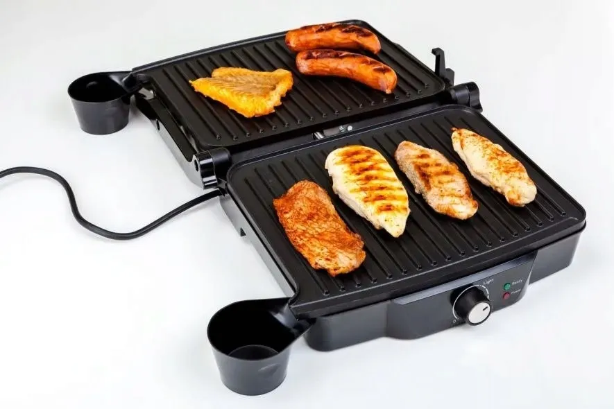 grill-kontaktowy-gk150-flaat-eldom-panini-2000w