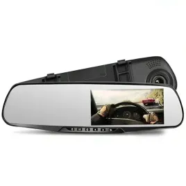 rejestrator-jazdy-samochodem-z-obiektywem-hd