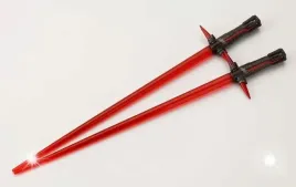 zestaw-paleczek-do-sushi-gwiezdne-wojny-miecze-swietlne-kylo-ren-epizod-vii