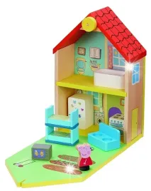 swinka-peppa-drewniany-domek-z-akcesoriami-07213-rodzinny-dom-peppy-prezent