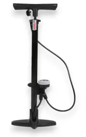 pompka-rowerowa-samochodowa-z-manometrem-podlogowa-warsztatowo-koncowki