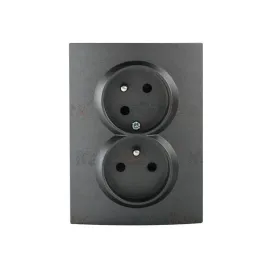 gniazdo-zasilajace-podwojne-francuskie-z-ochrona-stykow-kanlux