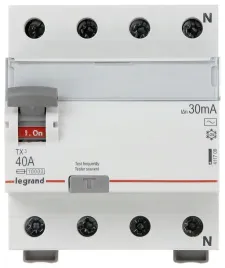 2-x-2-x-wylacznik-roznicowopradowy-4p-40a-p304-legrand-tx3
