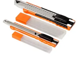 zestaw-nozy-noz-skalpel-aluminium-odlamywane-ostrze-9mm-18mm-werckmann