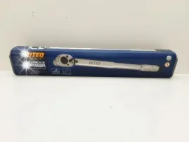 klucz-dynamometryczny-z-nasadkami-niteo-17-19-21mm-28-210-nm-zestaw-5-el