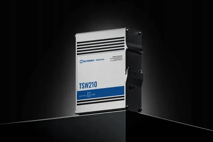 switch-teltonika-tsw210-8x-gigabit-ethernet-stan-nowy-producent-inna