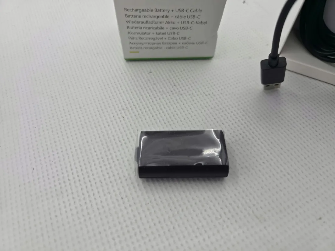 z8902-akumulator-microsoft-xbox-series-x-s-kabel-usb-c