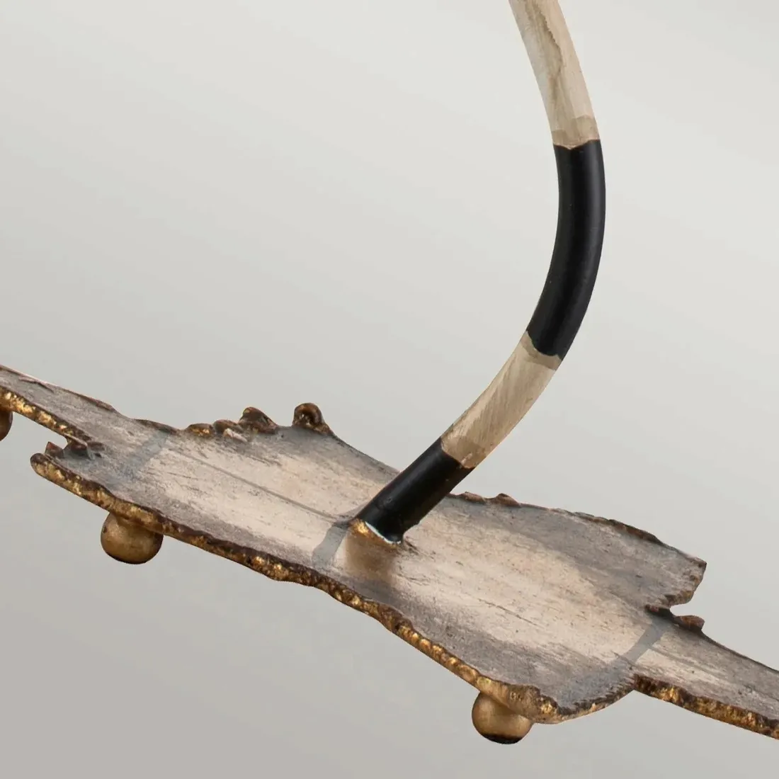 lampa-stolowa-art-deco-czarna-kremowa-paski-e27-60w-dominique-flambeau