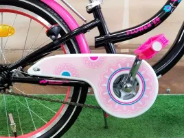 rower-dzieciecy-dla-dziewczynki-flower-kolo-20-wstazki-lusterko-dzwonek