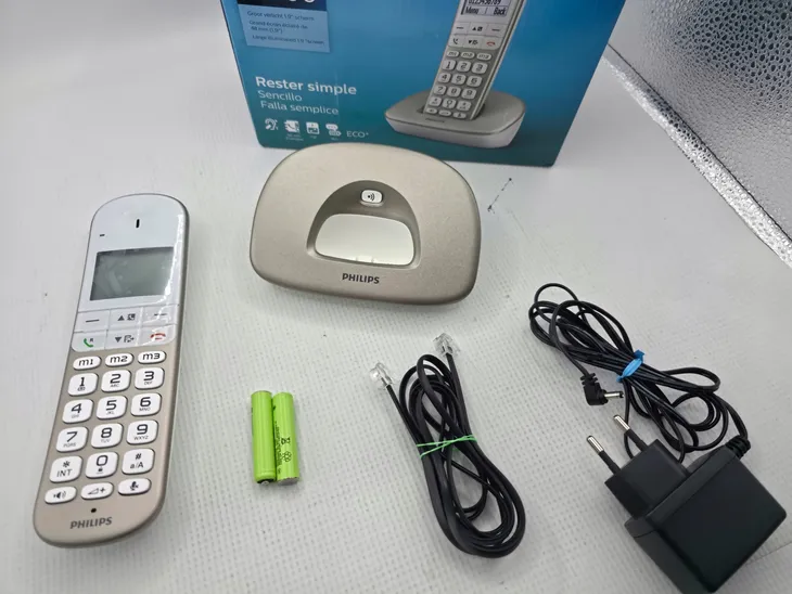 z8357-telefon-bezprzewodowy-philips-s0454849-stan-opakowania-uszkodzone