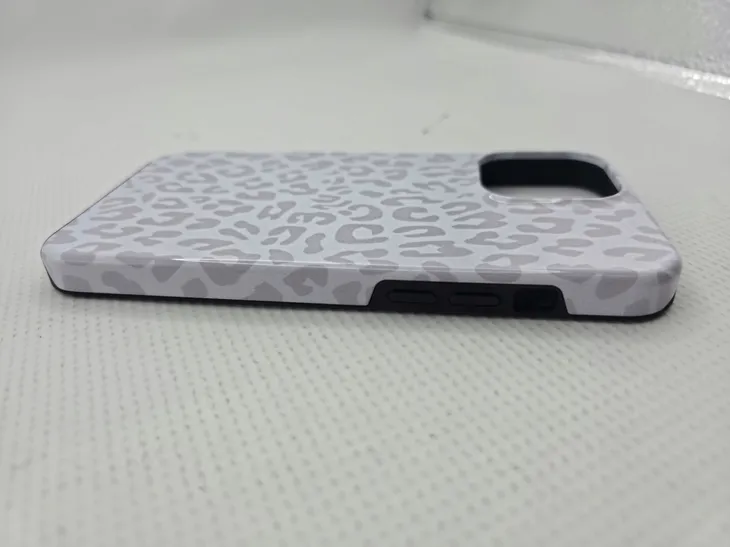 z8175-etui-case-pokrowiec-iphone-13-pro-max-funkcje-ladowanie-indukcyjne-pochlanianie-wstrzasow