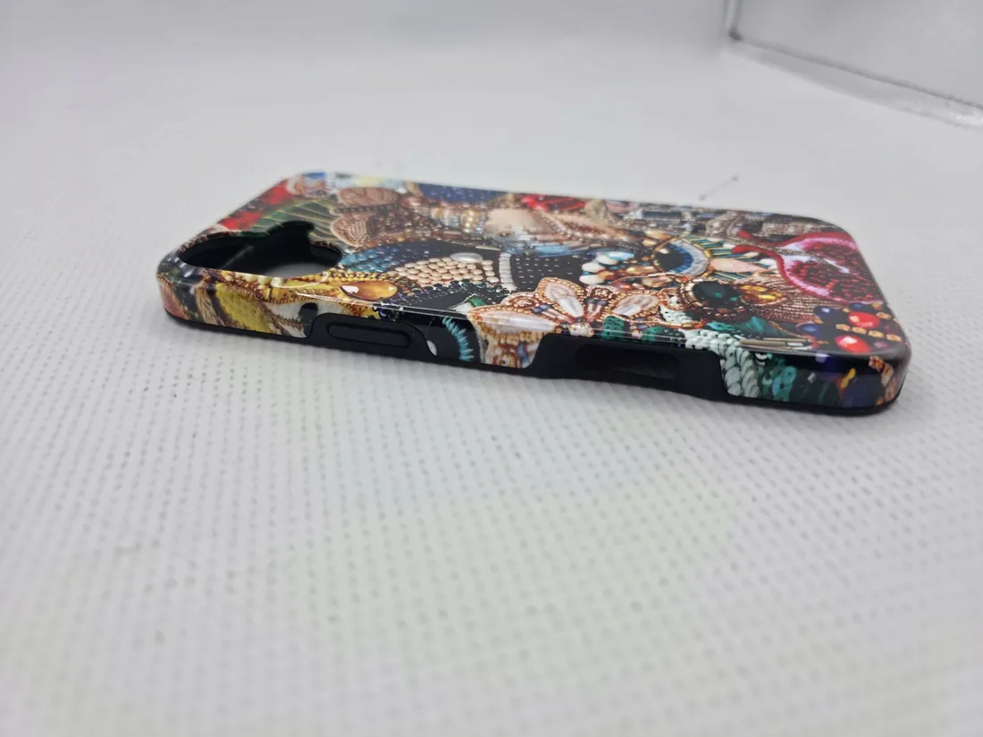z8158-etui-case-pokrowiec-plecki-iphone-16-plus-stan-powystawowy