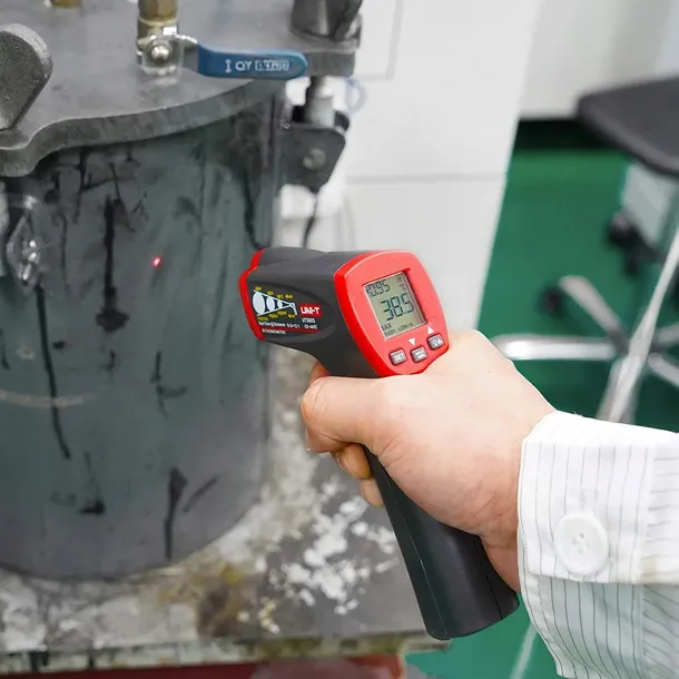 miernik-temperatury-uni-t-ut300s-zakres-pomiaru-temperatury-32-400-c