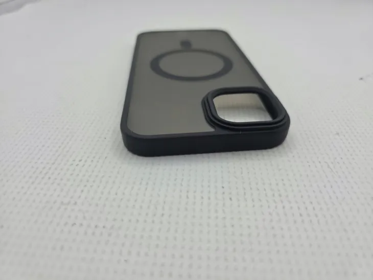 z8077-etui-case-pokrowiec-plecki-do-apple-iphone-15-plus-funkcje-ladowanie-indukcyjne