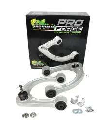 toyota-land-cruiser-300-2022-hd-powiekszone-wahacze-przod-ironman-4x4