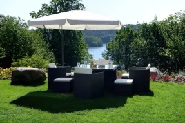 duzy-parasol-z-wysiegnikiem-8-ramienny-ogrodowy-taras-kremowy-350-x-250-cm