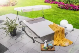 lezak-ogrodowy-z-daszkiem-kolor-bezowy-1097397