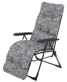 lezak-metal-szary-patio