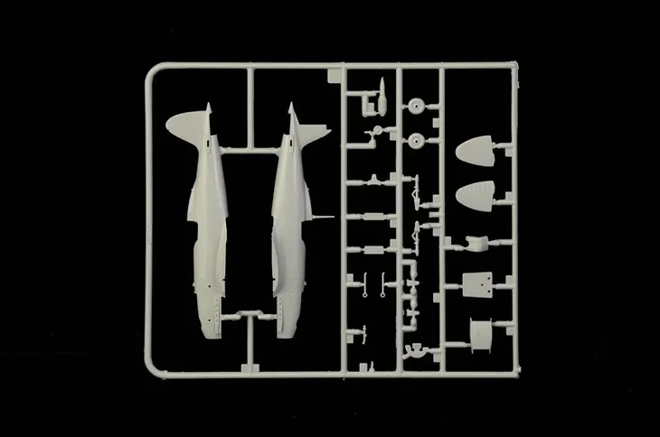 1-72-macchi-mc-202-model-1439-mc-202-folgore