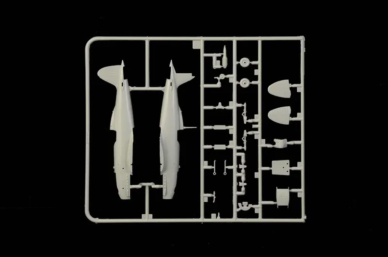 1-72-macchi-mc-202-marka-italeri