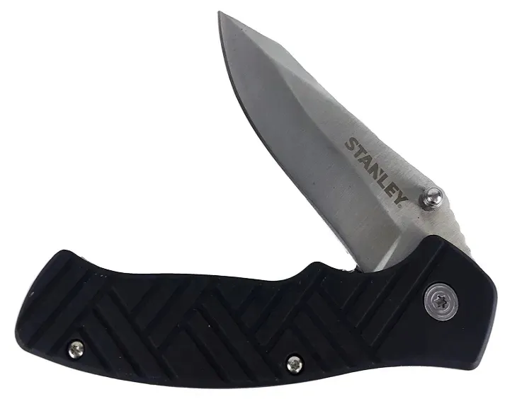 zestaw-survivalowy-latarkanozmultitool-stanley-cechy-dodatkowe-blokada-kolko-do-kluczy-lampka-led-mozliwosc-otwierania-jedna-reka