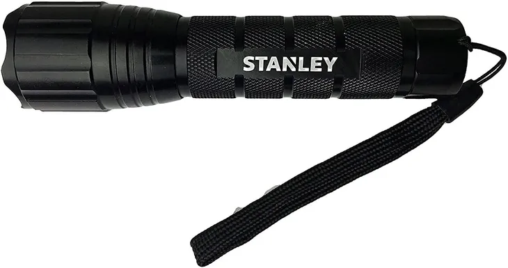 zestaw-survivalowy-latarkanozmultitool-stanley-waga-150-g