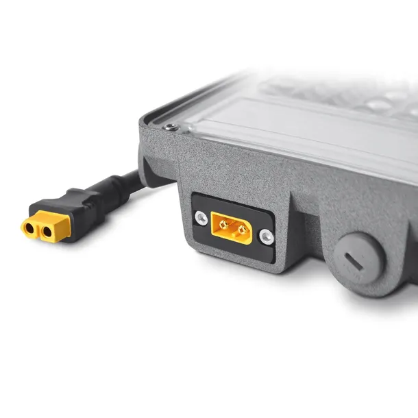 lampa-halogen-solarny-20w-panel-sloneczny-pilot-barwa-swiatla-bialy-neutralny