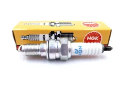 swieca-zaplonowa-ngk-cr8eh-9