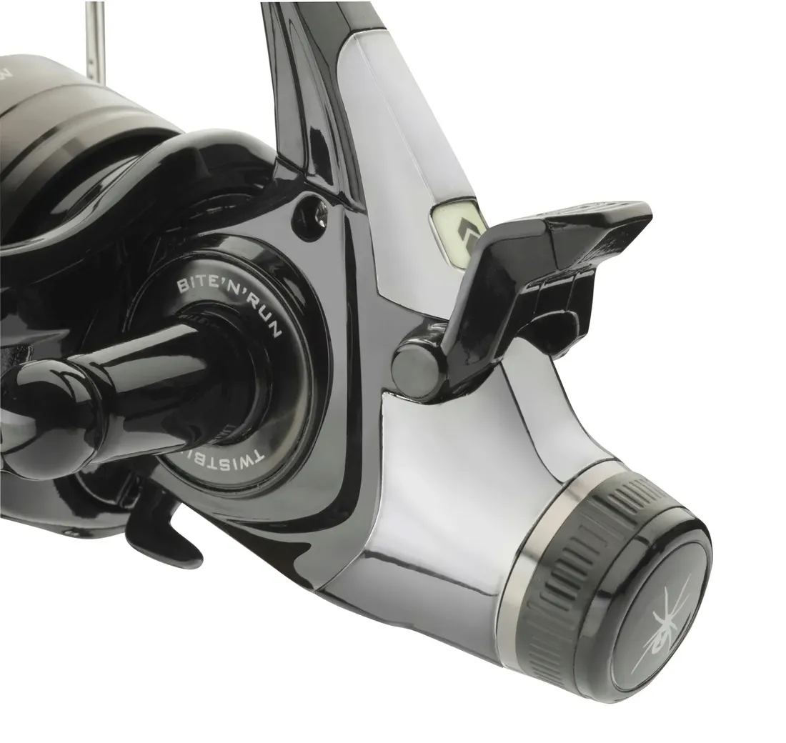 2-x-kolowrotek-daiwa-black-widow-carp-br-3500a-stan-nowy