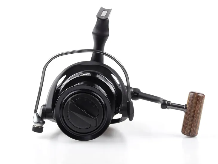 2-x-kolowrotek-okuma-8k-rozmiar-8000