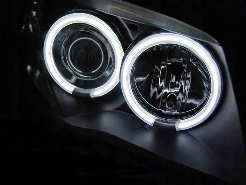 lampy-bmw-1-e87-e81-e82-04-11r-ringi-ccfl-black